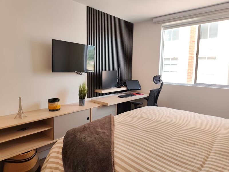 Se arrienda apto de 1 habitación en piso 4