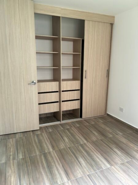 Apartamento en arriendo en Chía – Conjunto Serralta | 2 habitaciones, parqueadero y excelentes zonas comunes