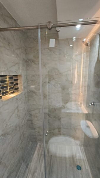 ARRIENDO APARTAMENTO PISO 2