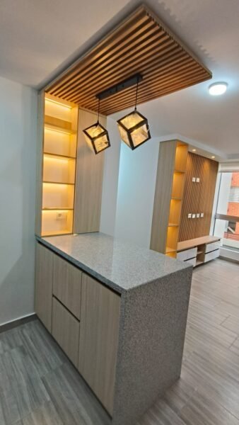 ARRIENDO APARTAMENTO PISO 2